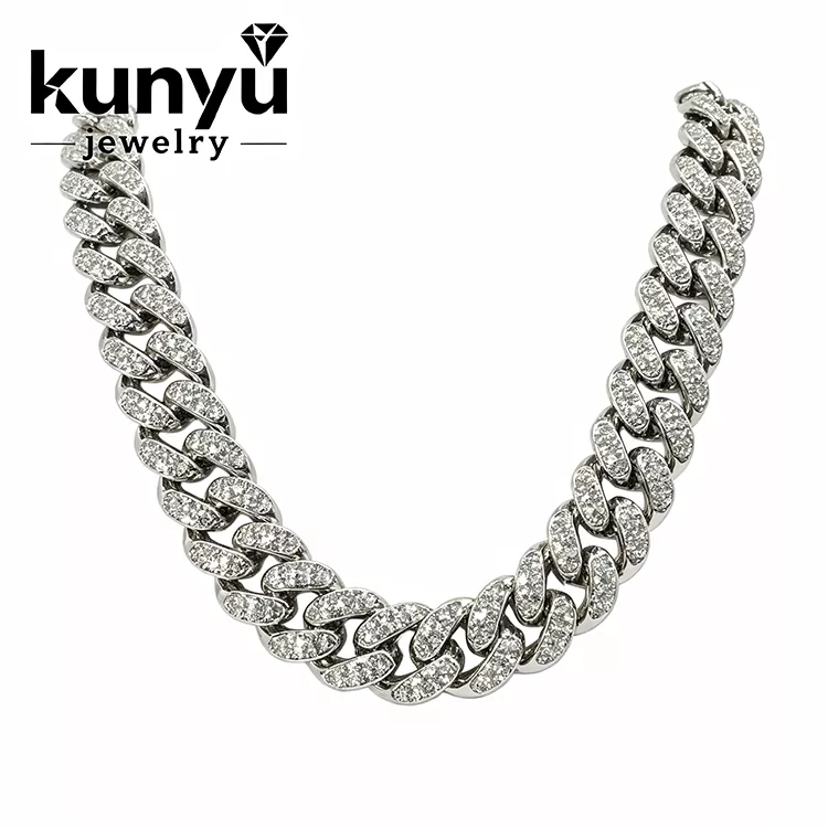 Colier cu legături cubaneze Bling